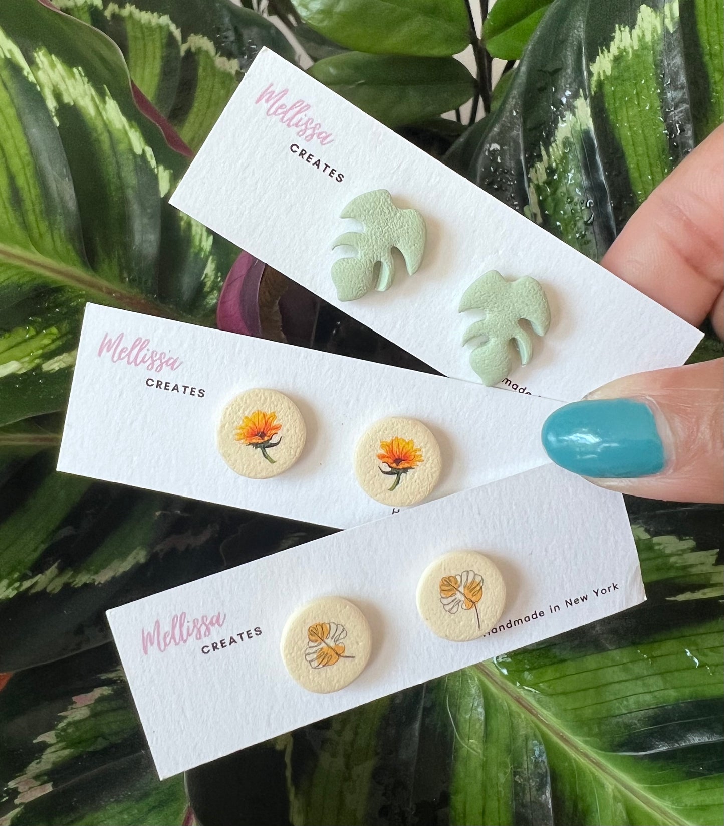 Monstera leaf & Beach studs